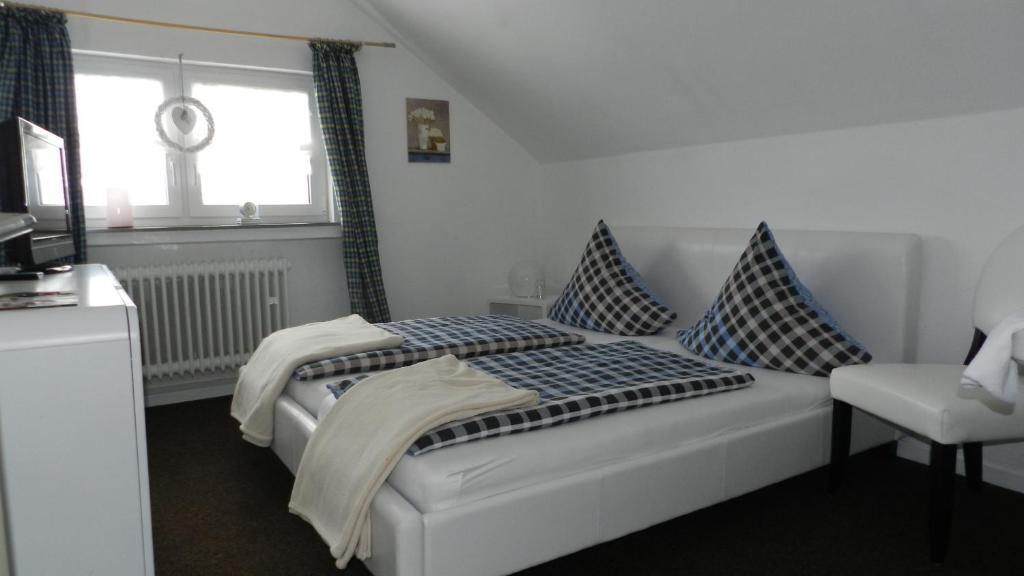 Landhaus Am Itterbach Willingen Виллинген Номер фото
